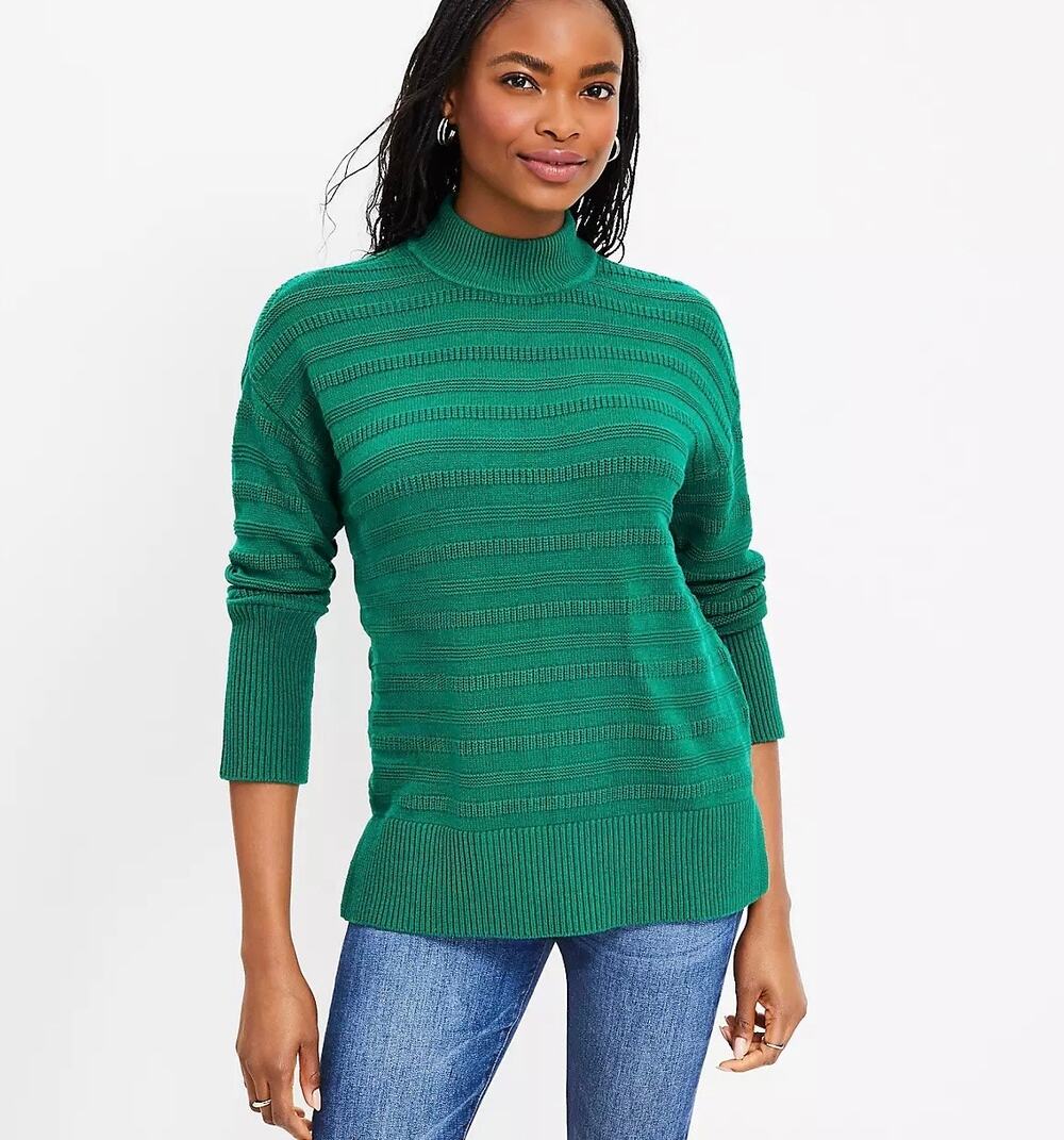 LOFT Kelly Green Knit Sweater Size Medium Ribbed Horizontal Mock Neck